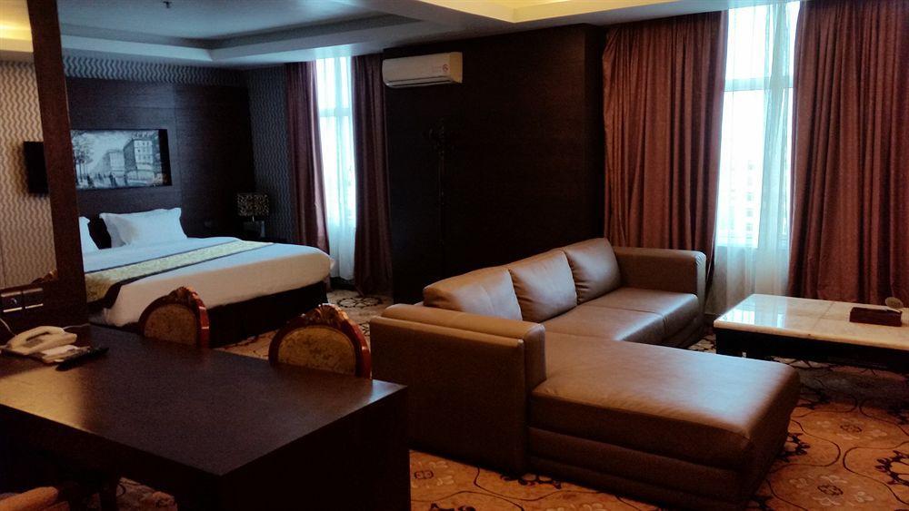 Mb Hotel Тавау Екстер'єр фото